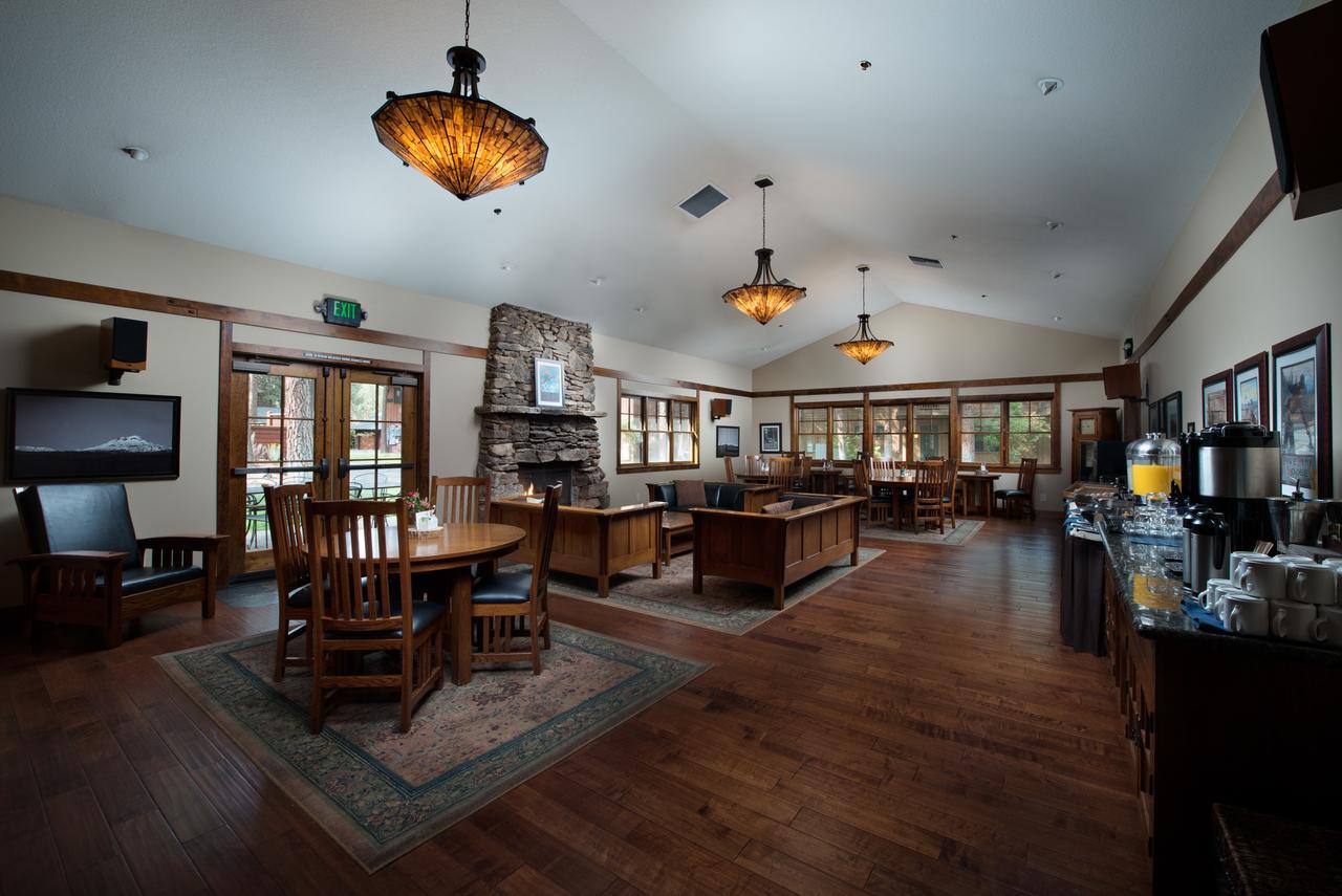 Fivepine Lodge Sisters Exterior photo